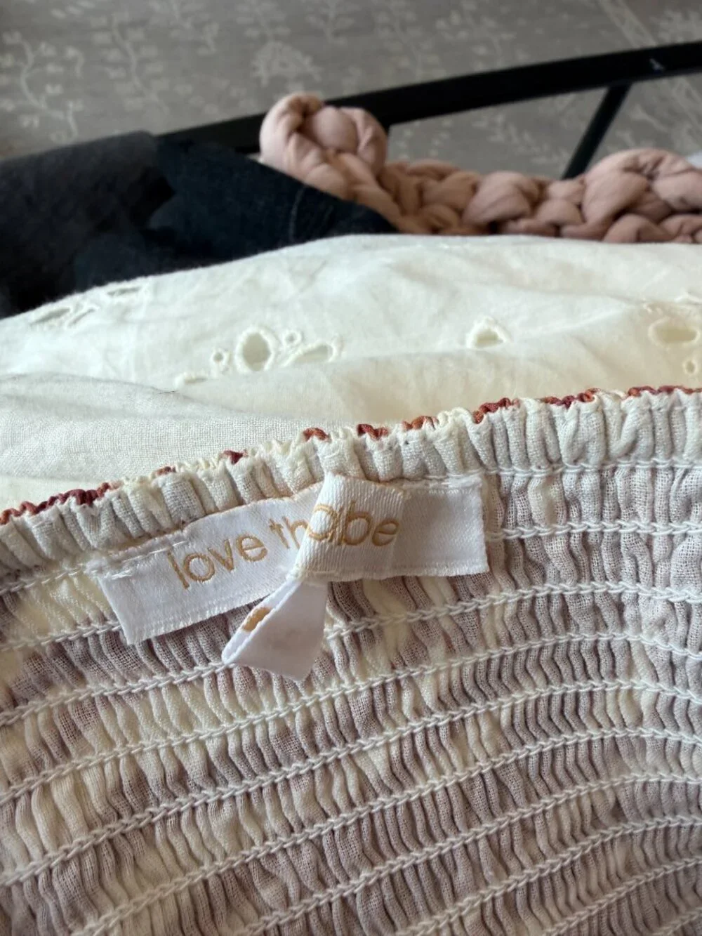 Anthropologie love label